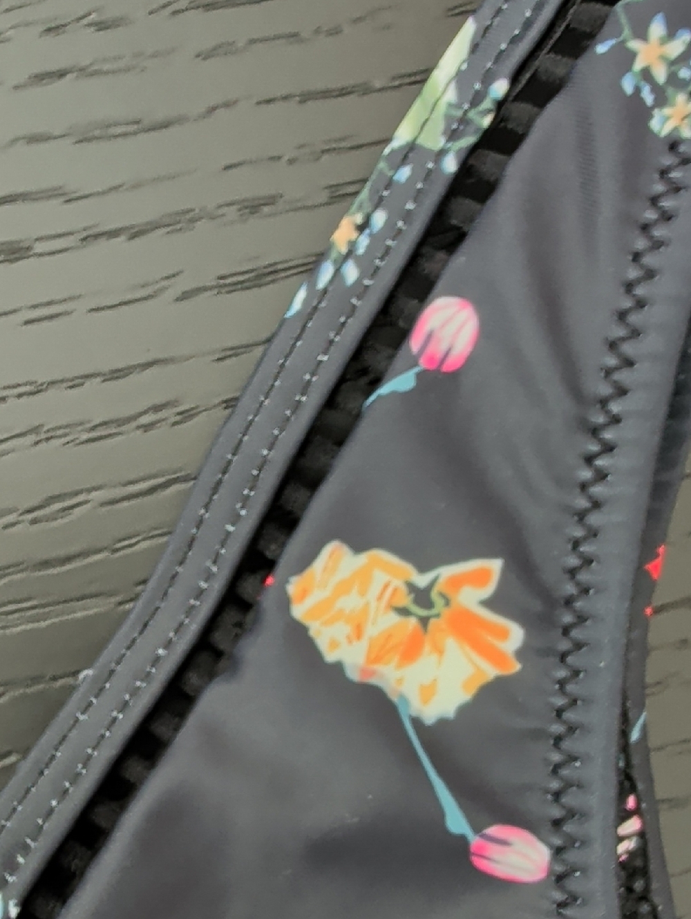 New Floral Print on Black One Piece Swimsuit LIVE LIFE ON THE BEACH XXL Bathing - Picture 3 of 9